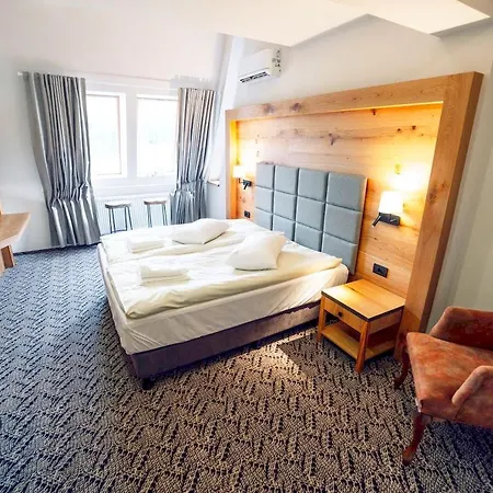 Popasul Domnesc- Resort& Spa- Vue Voronet