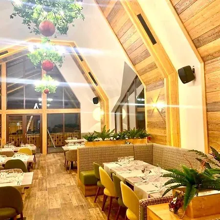 Popasul Domnesc- Resort& Spa- Vue 4* Voronet